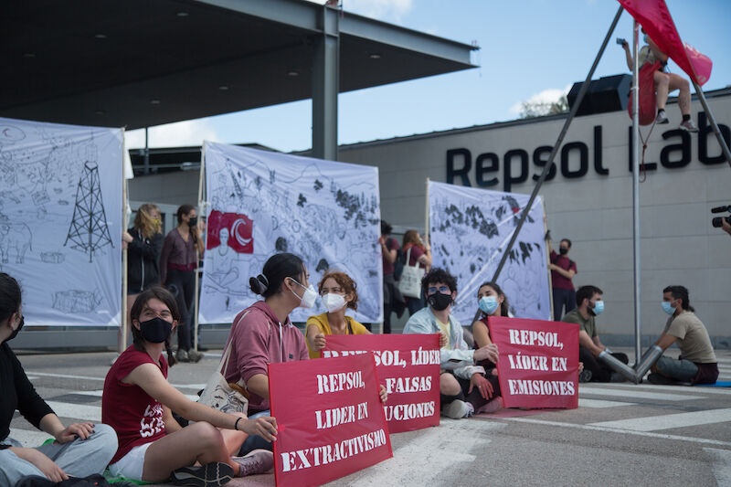 Repsol: ¿es posible ser líder en Derechos Humanos cuando eres líder en emisiones que dañan el clima?