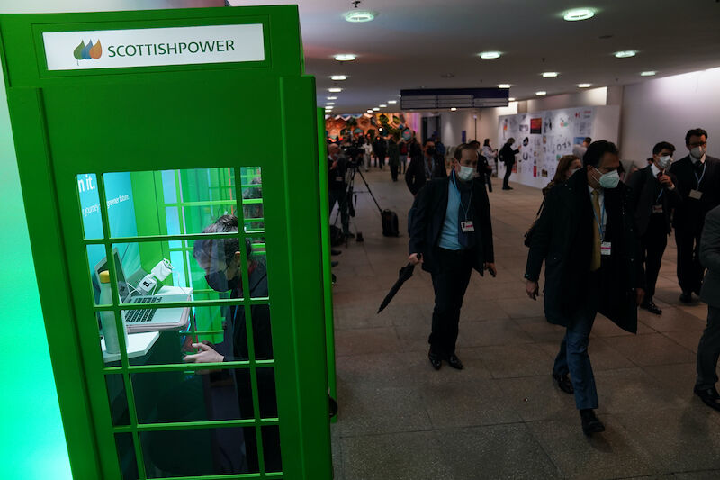 Los principales patrocinadores de la COP26 producen 350 millones de toneladas de CO2