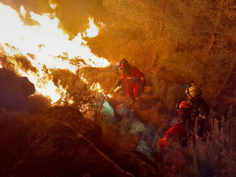 Los incendios por toda España, entre las noticias que te contamos hoy