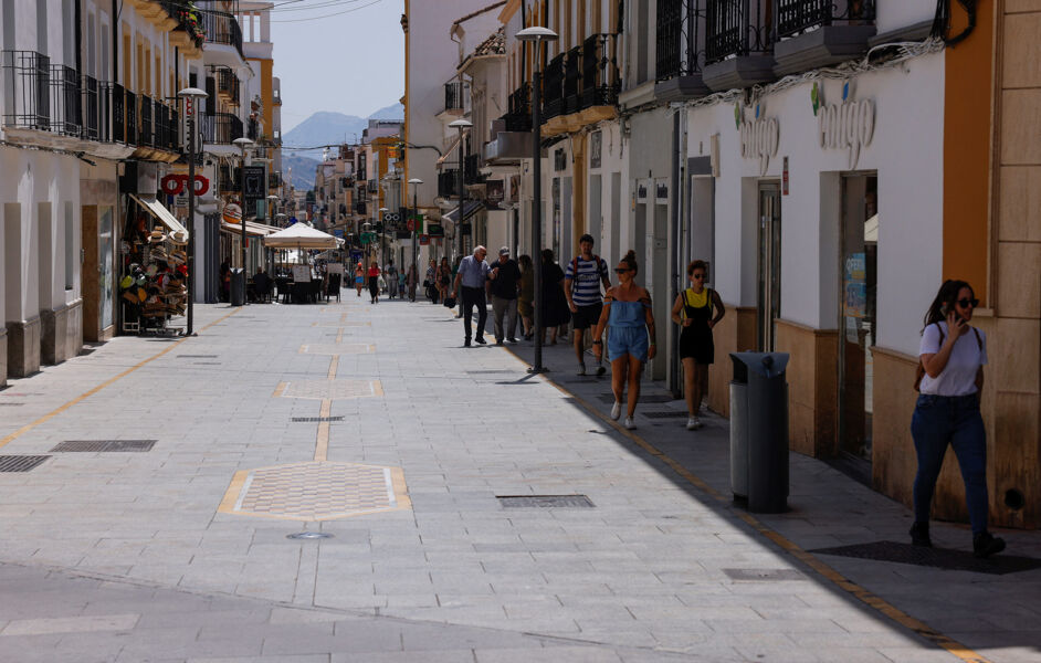 La España presente y futura: por el día, calor; por la noche, calor