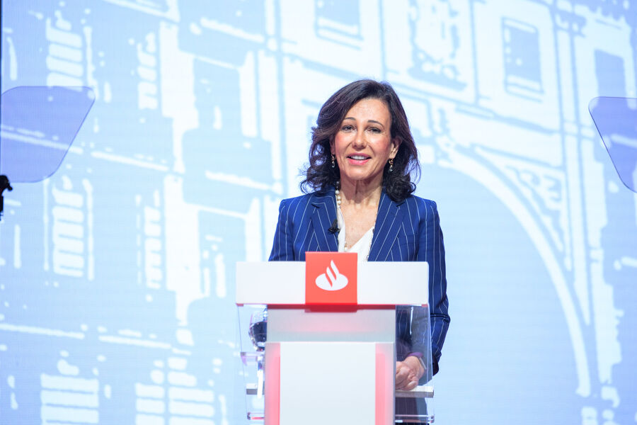 Banco Santander ha duplicado su inversión en los combustibles fósiles en los últimos dos años