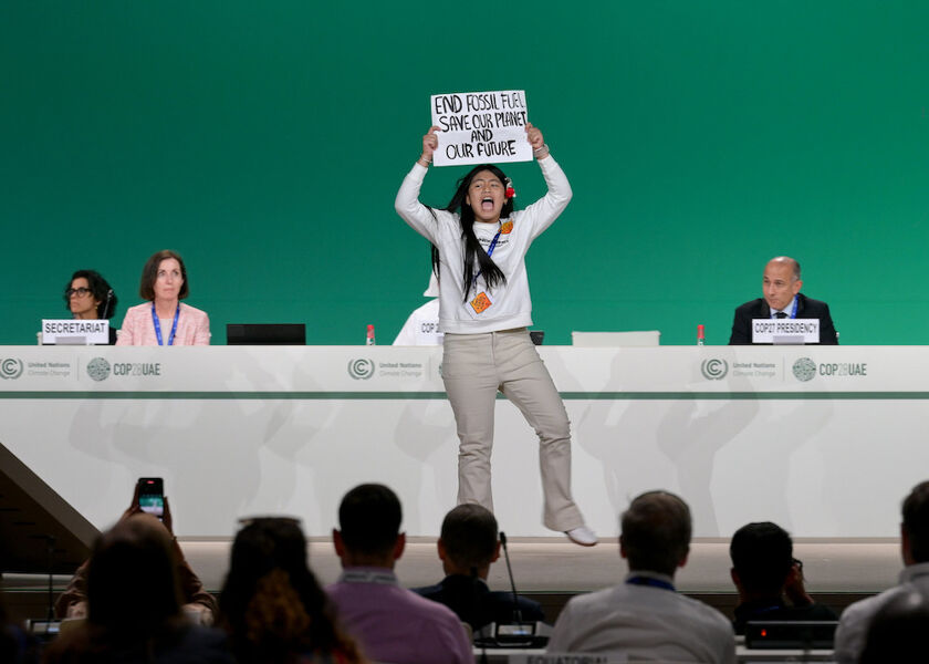 [VÍDEO] Día 11 de la COP28: la propuesta de texto final rebaja el lenguaje sobre los fósiles