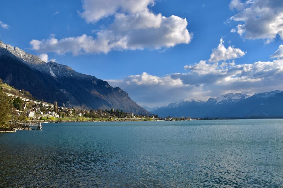 600 toneladas de microplásticos inundan las aguas del lago Lemán (Suiza)