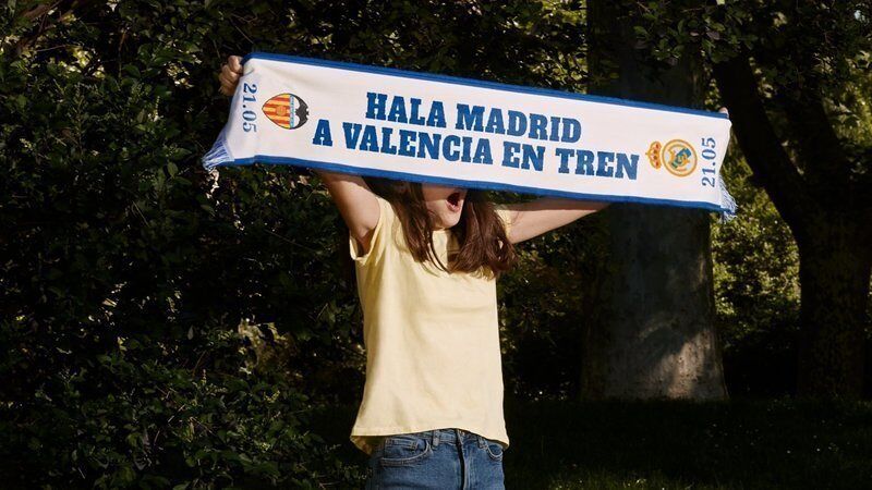 Ecologistas en Acción pide al Real Madrid que no vuele y viaje en tren