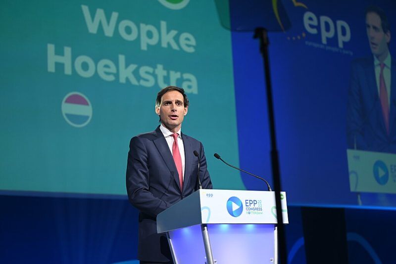 Wopke Hoekstra, exasesor de Shell, elegido como comisario de Acción por el Clima en la UE