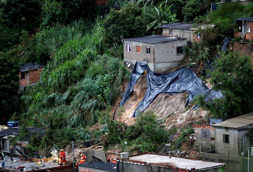 Las históricas lluvias en Brasil se cobran 53 víctimas