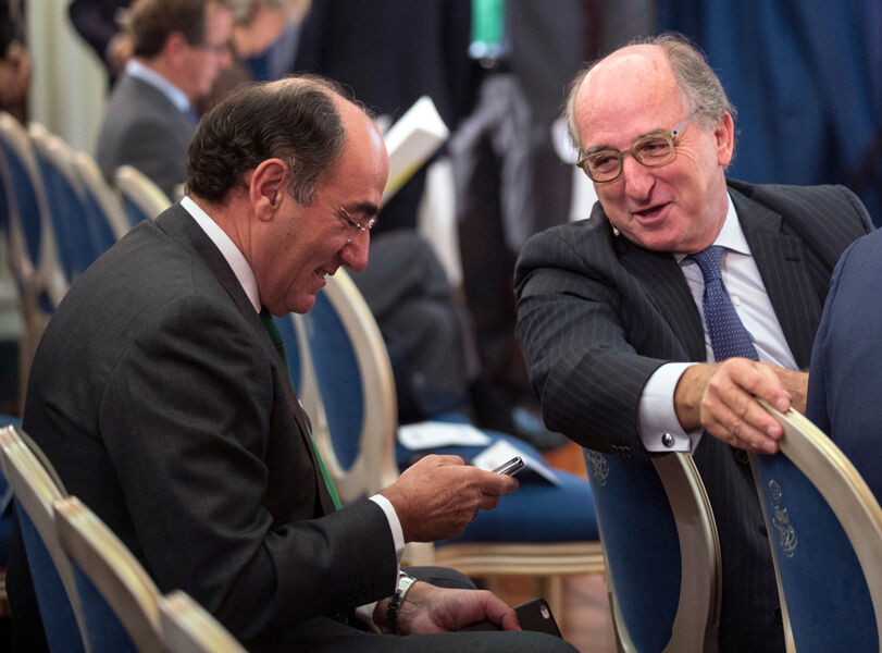 Iberdrola-Repsol: batalla de desgaste en los despachos para liderar la transición energética