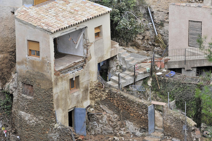 Dos víctimas mortales y cuatro desaparecidos por la DANA en Letur