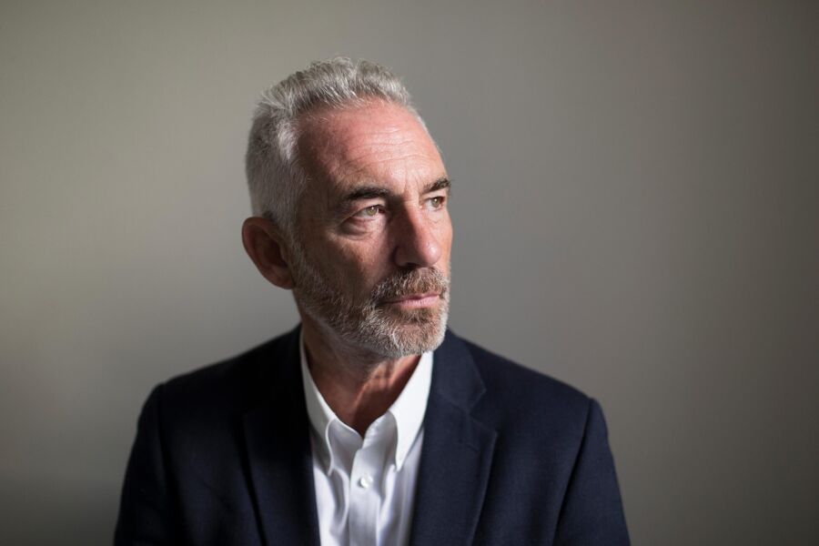 Tim Jackson: «El crecimiento económico es un tipo de autoengaño a escala social, una negación adictiva»