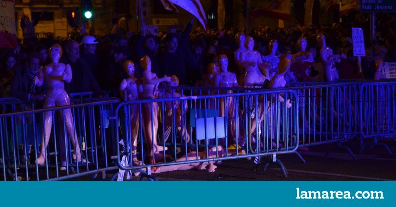 Muñecas hinchables y machismo contra la amnistía: Estas son las ministras  del PSOE